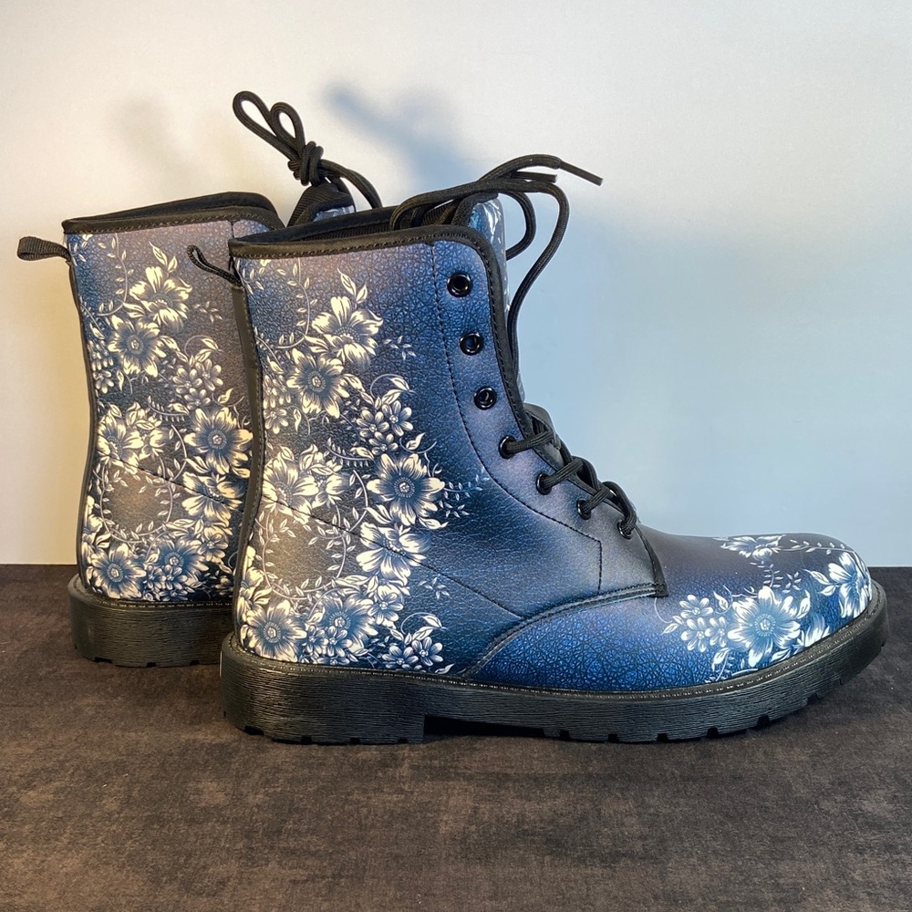 Floral Blue Combat Boots, Unisex Size US-M/7.5  F/10 EU 41, Never Worn